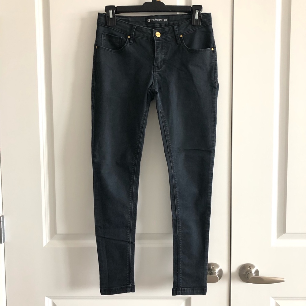 Black skinny jeans